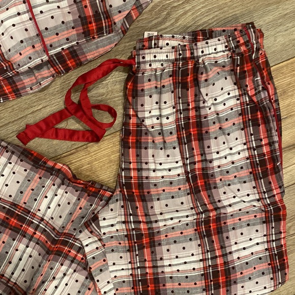 Victoria’s Secret pajama set - Picture 7 of 8